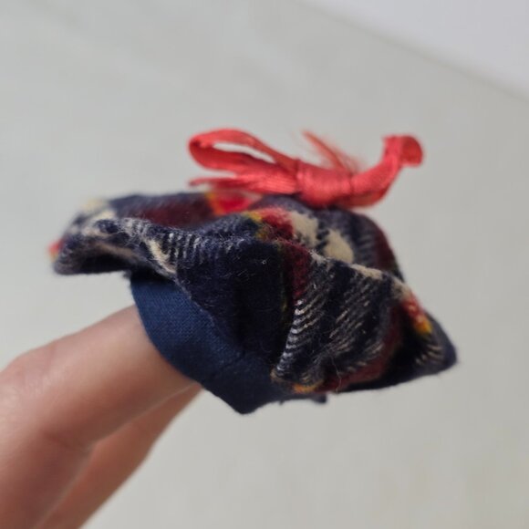Vintage Doll Hat Beret Plaid Tartan Small Baby Flannel Bow Scottish Accessory - Picture 4 of 9